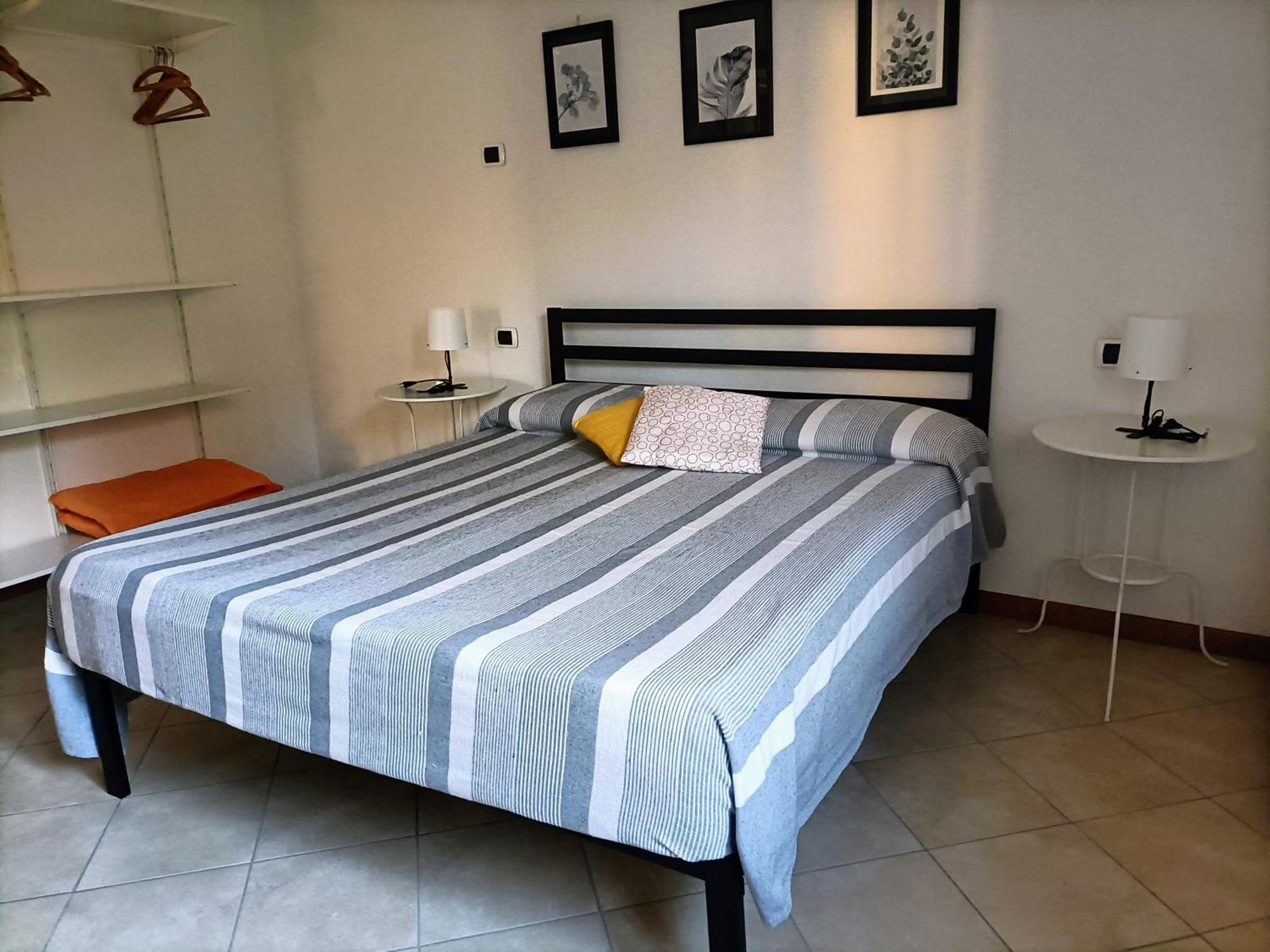 Appartamenti Casa Nina, Lago,Montagne, Uliveti Brenzone sul Garda Buitenkant foto