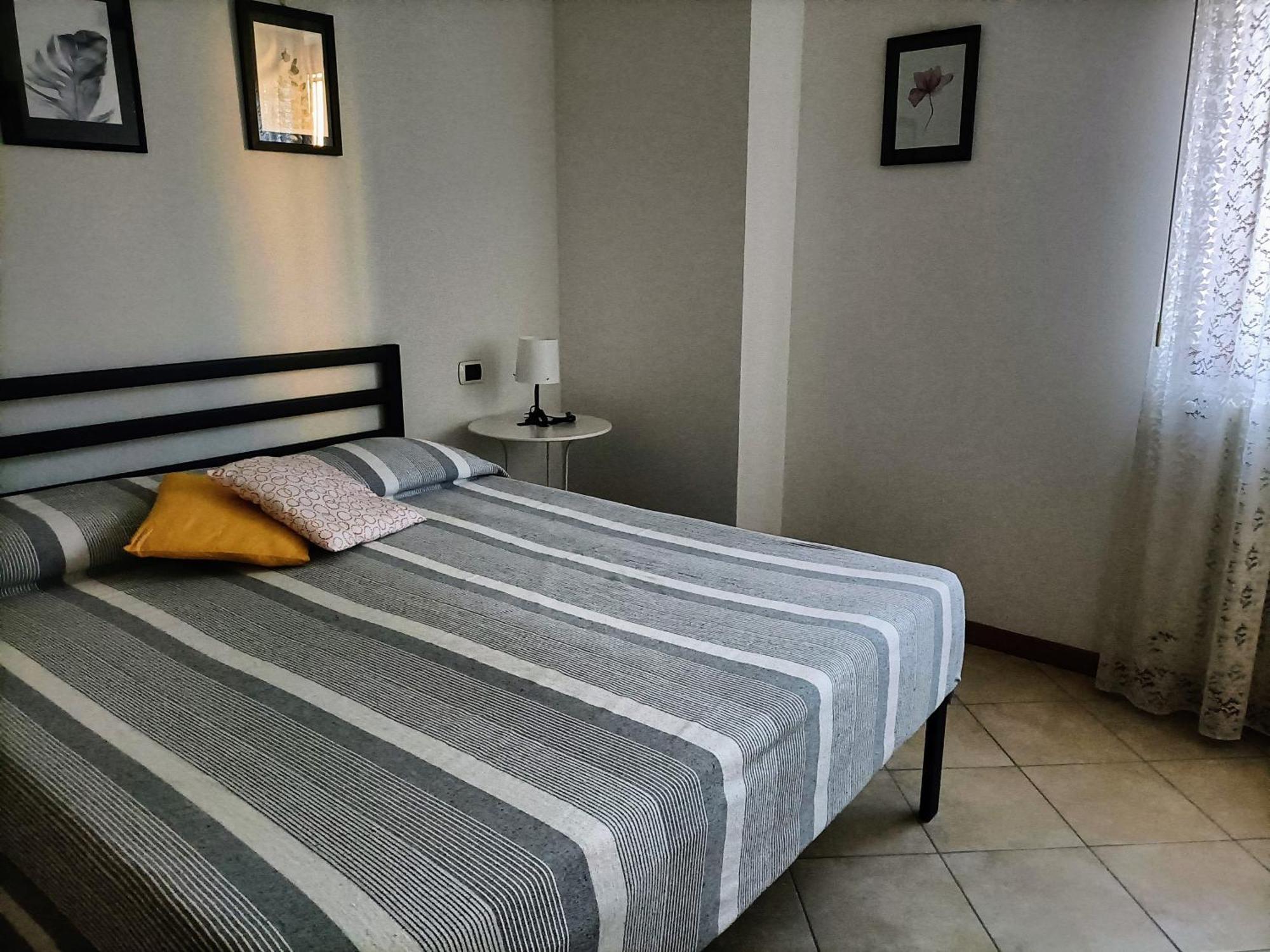 Appartamenti Casa Nina, Lago,Montagne, Uliveti Brenzone sul Garda Buitenkant foto