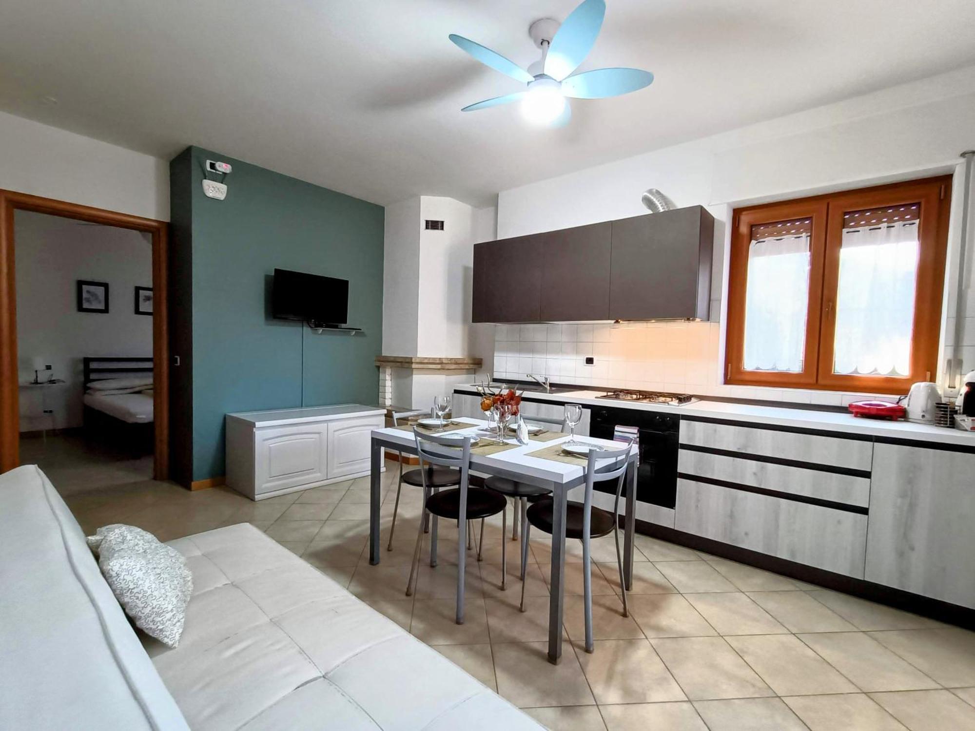 Appartamenti Casa Nina, Lago,Montagne, Uliveti Brenzone sul Garda Buitenkant foto