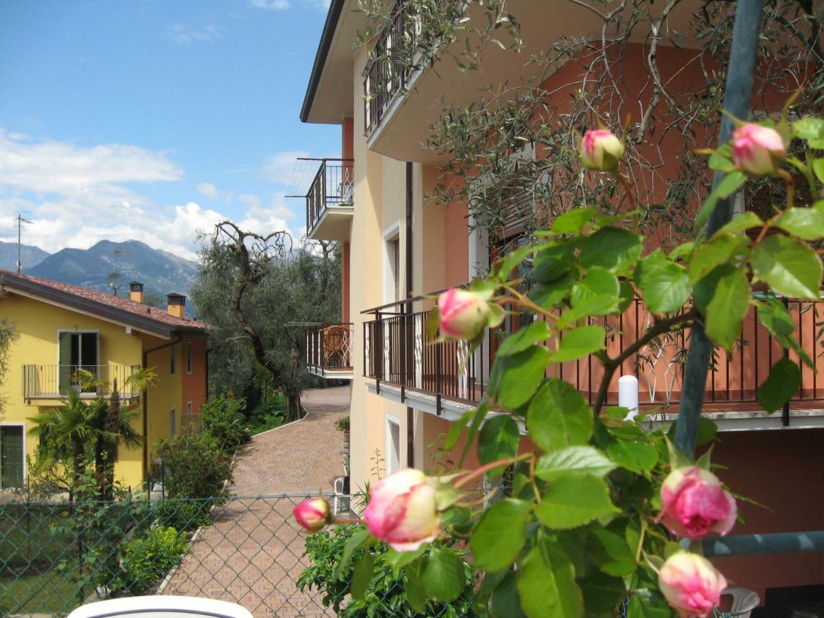 Appartamenti Casa Nina, Lago,Montagne, Uliveti Brenzone sul Garda Buitenkant foto